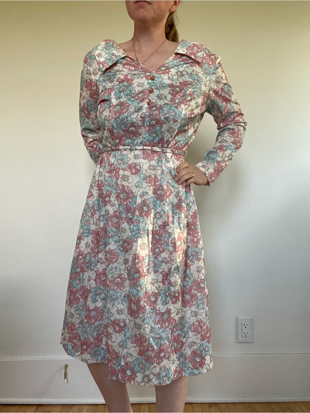 Floral V-Neck Long Sleeve Women's Dress in Pink & Blue Floral